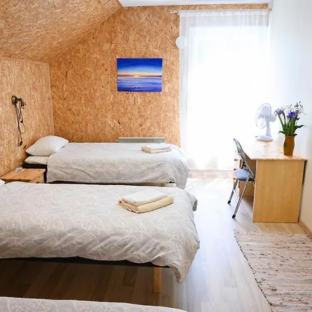 Hostel Kunstikooli