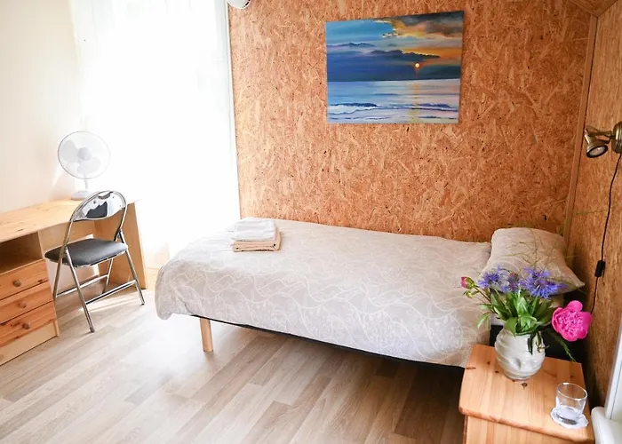 Kunstikooli Vandrarhem *